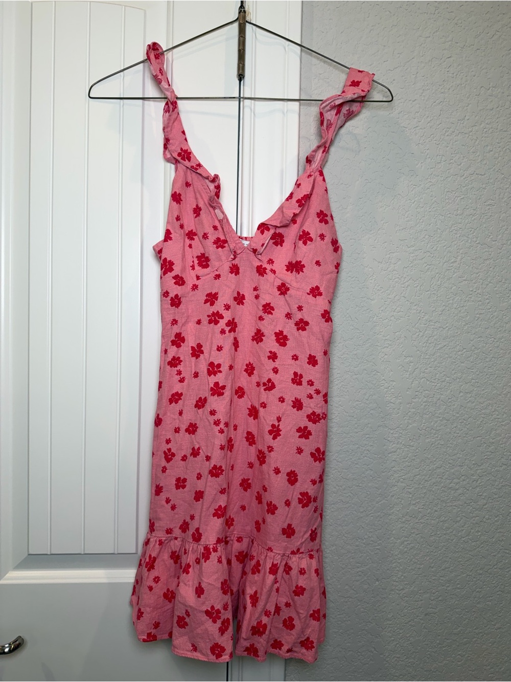 Zara Pink Mini Dress with Red Floral Print and Ruffle Straps